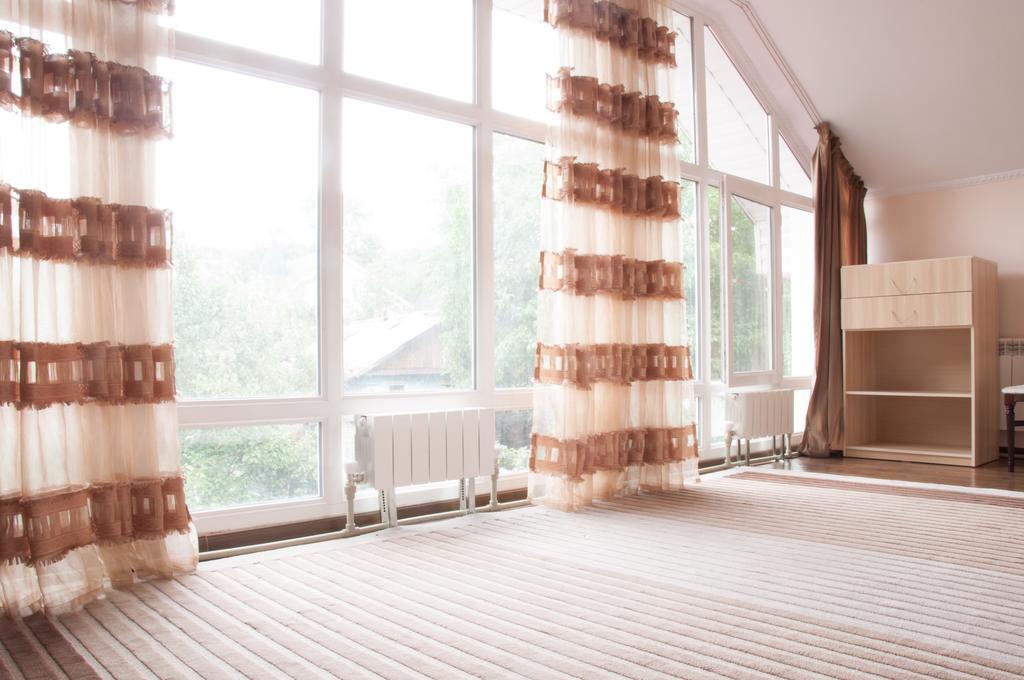 Almaty Backpackers Hostel Εξωτερικό φωτογραφία
